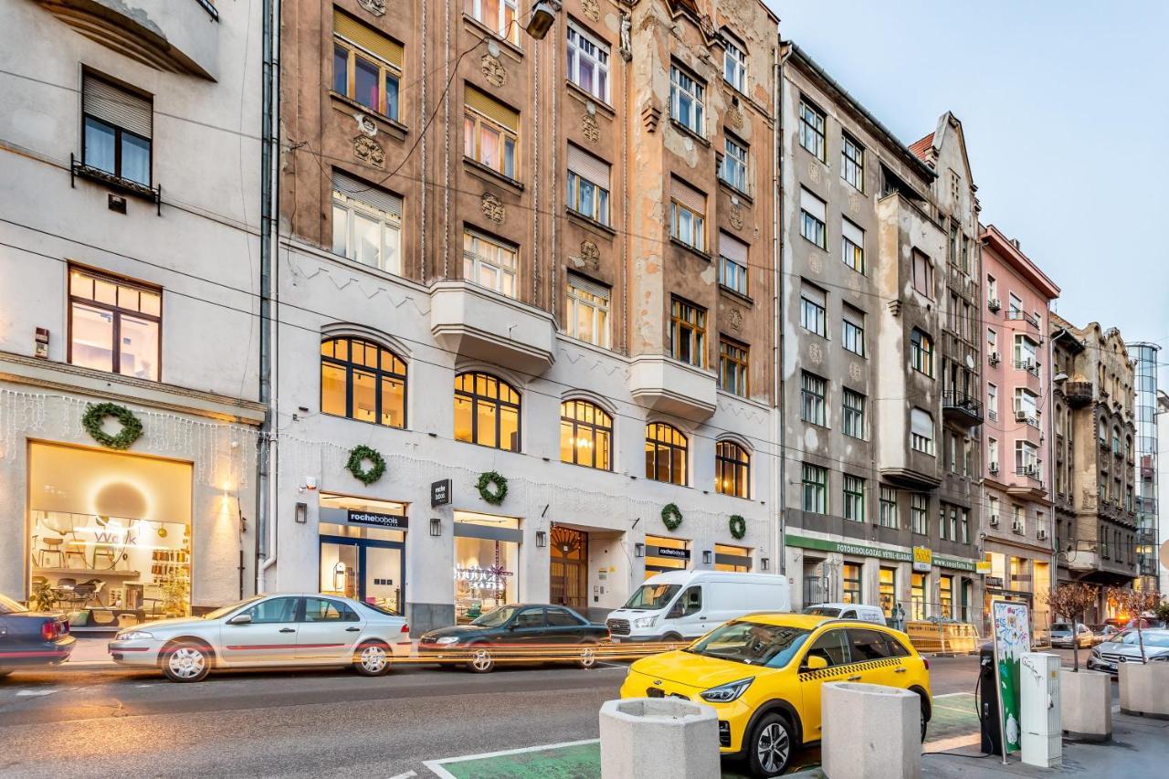 Extra Central Modern Studio Budapest Luaran gambar