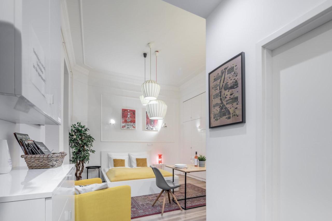 Extra Central Modern Studio Budapest Luaran gambar